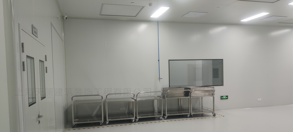 萬級(jí)電子潔凈車間裝修圖片
